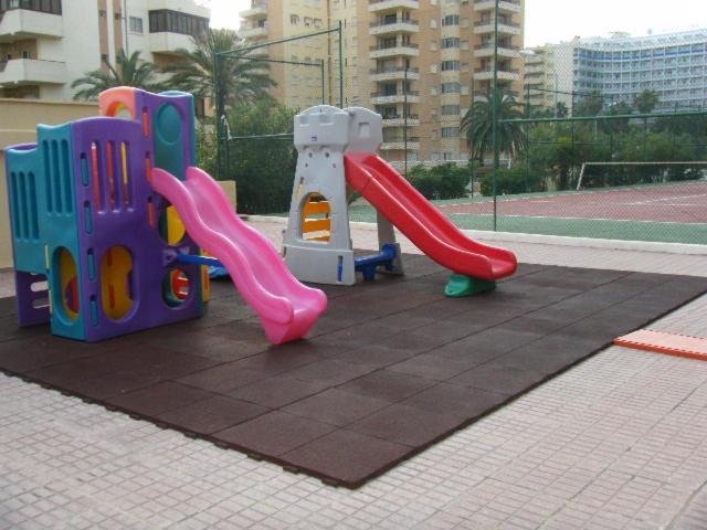 Apartamentos Marblau Varios 1, 2 Y 3 Dormitorios - Julio Y Agosto Solo Familias Playa de Gandia Ngoại thất bức ảnh